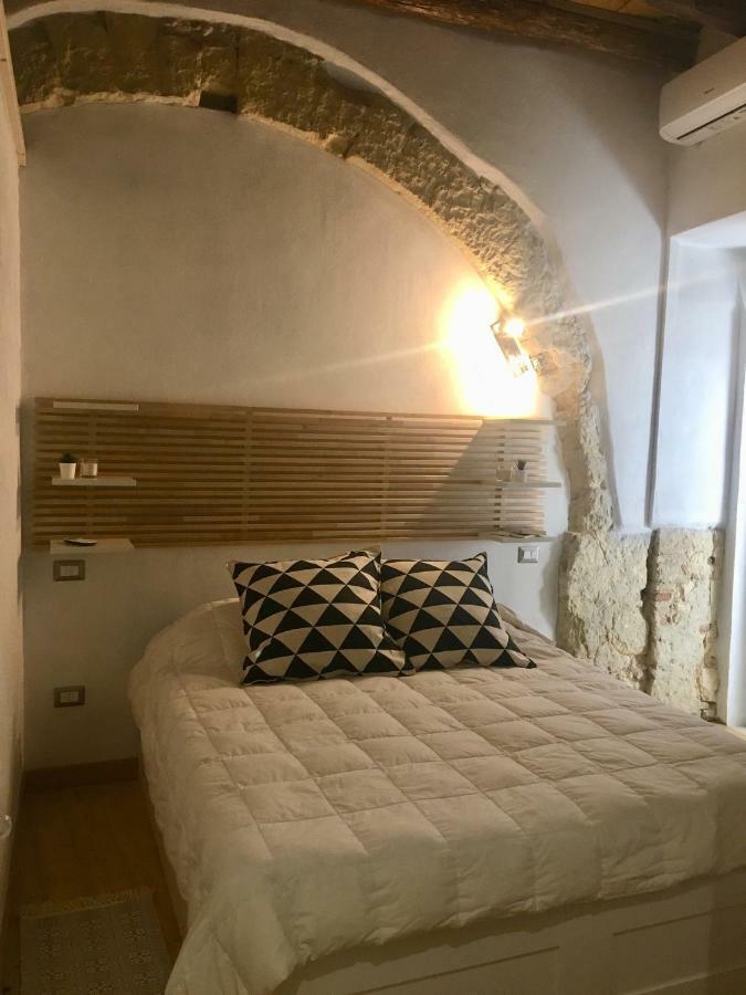 Апартаменты Residenze San Domenico Кальяри Экстерьер фото